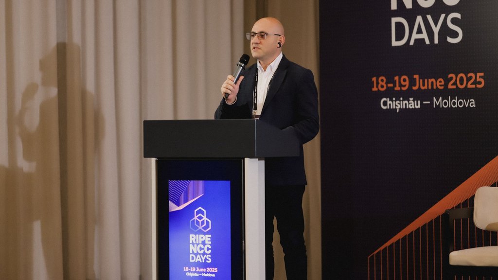 a photo of Vahan Hovsepyan