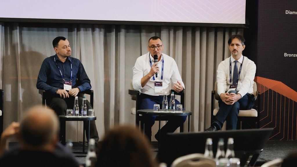 a photo of Mikhail Anisomov, Radu Vieru, Sergiu Gaibu