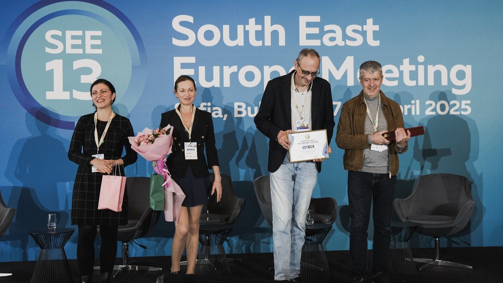 a group photo of Kristina Kaneva, Svetoslav Naydenov, Mila Zhivkova, Dimo Nikolov(SEE 13 host, BIX.BG)