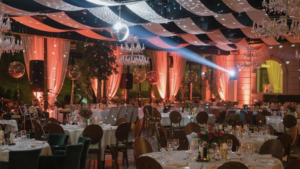 Internal restaurant at Topčiderac.